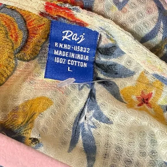 ❌SOLD❌RAJ Lightweight Floral PullOver Swimsuit Cover Up - Picture 6 of 9